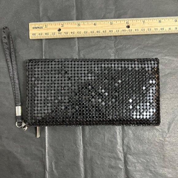 Women's black beaded clutch bag with a zipper closure and a fabric - used once - Picture 2 of 4